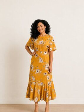 Long bodycon yellow Floral flowy dress Size XL